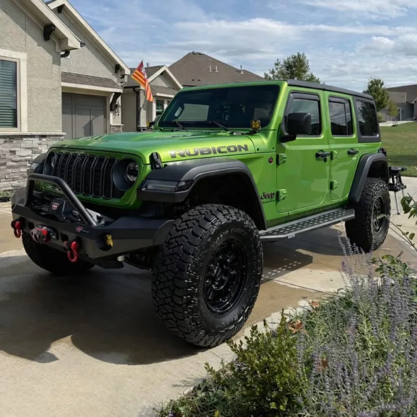 Complete interior and exterior detail service on an SUV